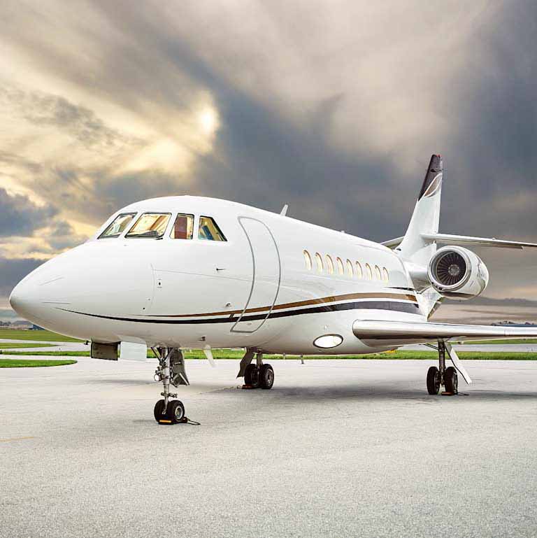 Falcon 2000 charter